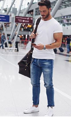What fashion style do women like on men? | White Shirt with Jeans